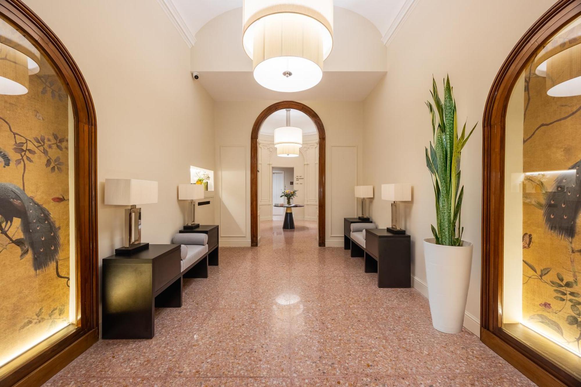 Bh Hotel ローマ エクステリア 写真
